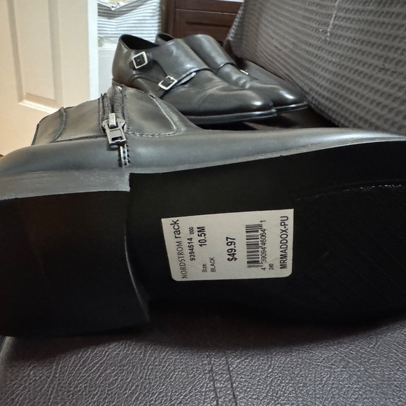 Men’s Black Chelsea Boots with Zipper (10.5M) | Nordstrom Rack - Picture 5 of 9